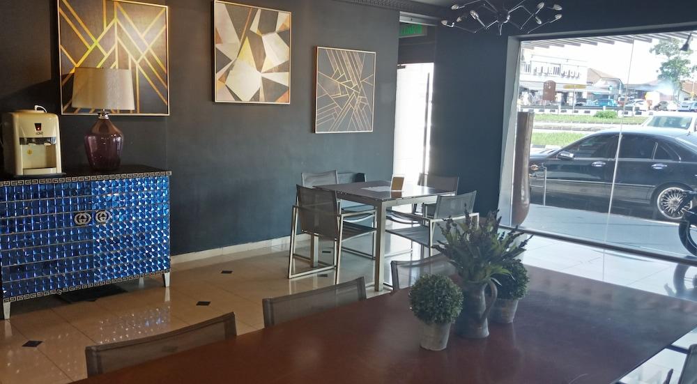 T Hotel Johor Bahru Skudai Exterior photo